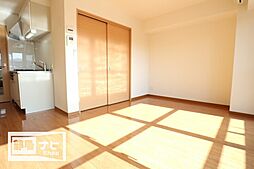 ボードゥ・ラ・メール 501号室 5階1LDKのリビング/ダイニング