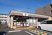 セブンイレブン高知杉井流店(コンビニ)まで166m