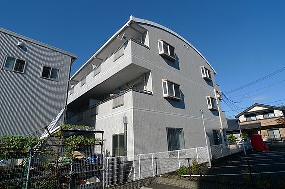 ロイヤル西御座_外観_1