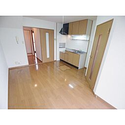 パールN 1階2DKのリビング/ダイニング