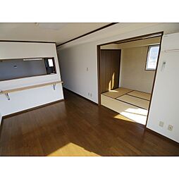 プレステージアルプスII 5階2LDKのリビング/ダイニング