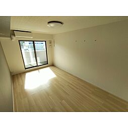 コンフォーティア南箕輪II　B棟 3階1Kのリビング/ダイニング