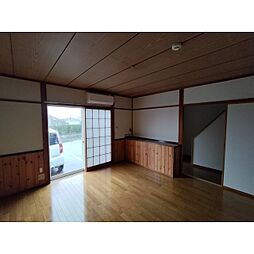 居間