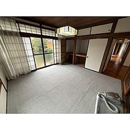 居間