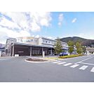 病院「町立辰野病院まで920ｍ」