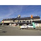 スーパー「ベルシャイン伊那店まで578ｍ」