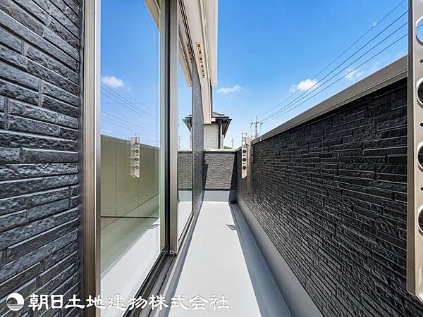 バルコニーを拡大表示