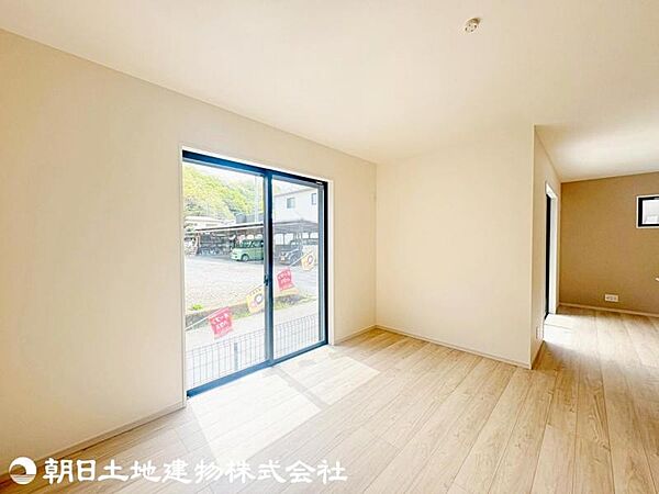 リビング/ダイニングを拡大表示