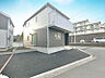 外観：玉川学園前駅徒歩16分。通勤通学便利な立地の住まい