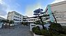 周辺：【茅ヶ崎市立香川小学校】　マンモス校でありながら乱れていないです。学校からの案内も多く、状況が見えやすいので安心できます。