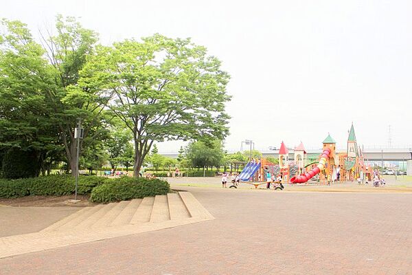 周辺を拡大表示