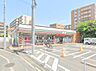 周辺：【 セブンイレブン　座間相武台前店】　駐車場が広く便利です。お店もきれいで利用しやすいです。