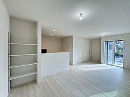 リビング/ダイニングの画像