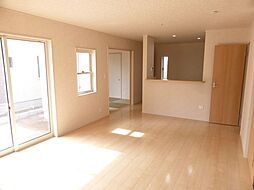 リビング/ダイニングの画像