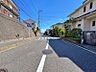 外観：閑静な住宅地に馴染む落ち着いた色合いの贅沢な空間！！毎日のお散歩も快適なエリア！
