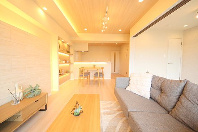 リビング/ダイニング 志村坂上見次公園マンション 7階/705