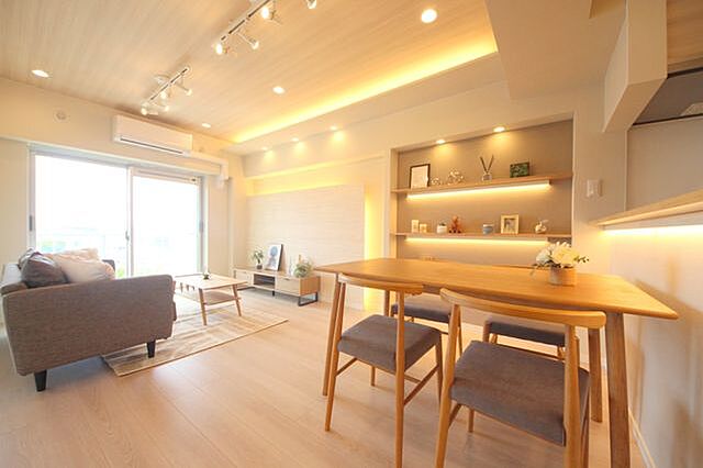 リビング/ダイニング 志村坂上見次公園マンション 7階/705