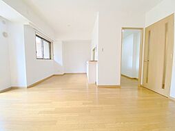 ビアンヌール白鷺 4LDKのリビング/ダイニング