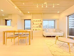 ユアコート富士見台 3LDKのリビング/ダイニング