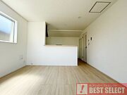 ■断熱性＆防犯性＆結露対策に優れた全居室ペアガラス採用■制震装置「ＳＡＦＥ365」搭載の「耐震＋制震」住宅