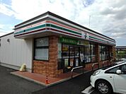 コンビニ「セブンイレブン長野南原店まで688m」