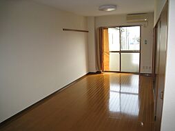 ハイツＫ−3 1階1LDKのリビング/ダイニング