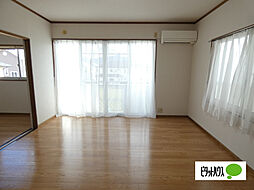 サンライフ古里 2階2DKのリビング/ダイニング