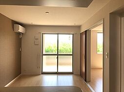 ガーデンハイム桜 1階1LDKのリビング/ダイニング