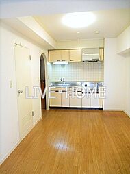 JR中央本線 高円寺駅 徒歩5分の賃貸マンション 3階2DKのリビング/ダイニング