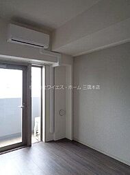 グランドレジデンス三鷹 2階1Kのリビング/ダイニング