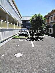 7 / 18