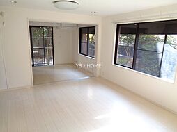 西武新宿線 沼袋駅 徒歩13分の賃貸マンション 1階2LDKのリビング/ダイニング