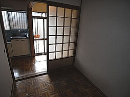居間