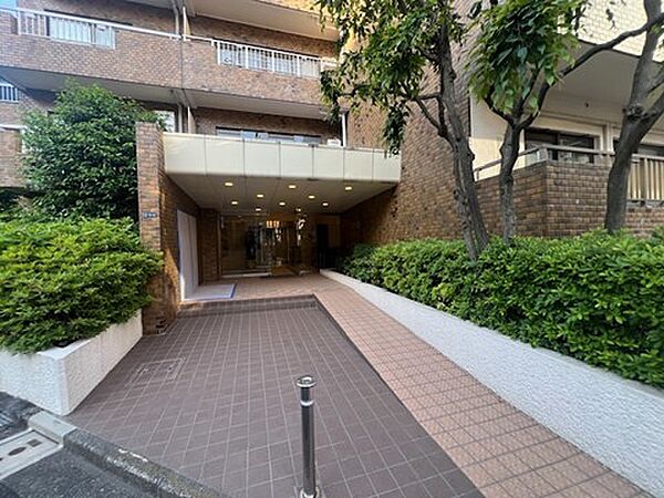 エントランスを拡大表示