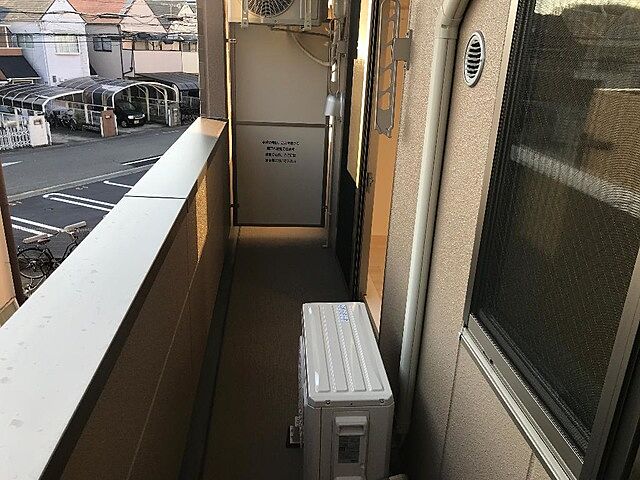 バルコニー