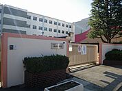 池田市立呉服小学校 669m