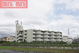 兵庫県尼崎市常吉１丁目（賃貸マンション3LDK・1階・69.22㎡） その1