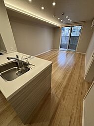 ＡＡＡｖｅｎｔｏ岡本 101 1階2LDKのリビング/ダイニング