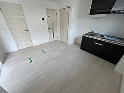 F Rubra SEAM 101 1階1LDKのリビング/ダイニング