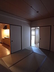 居間
