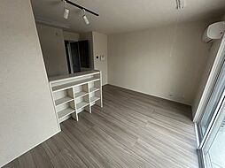 Ｗｅｓｔ　Ｇａｒｄｅｎ　Ｃｏｕｒｔ　I 202 2階1LDKのリビング/ダイニング