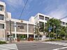 周辺：川口市立青木中学校 920m