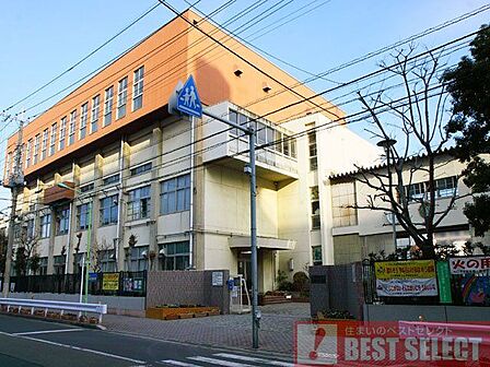 川口市立上青木南小学校 170m
