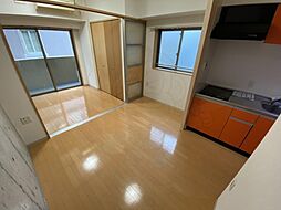 居間