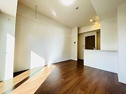 セイント野並 505 5階1Kのリビング/ダイニング