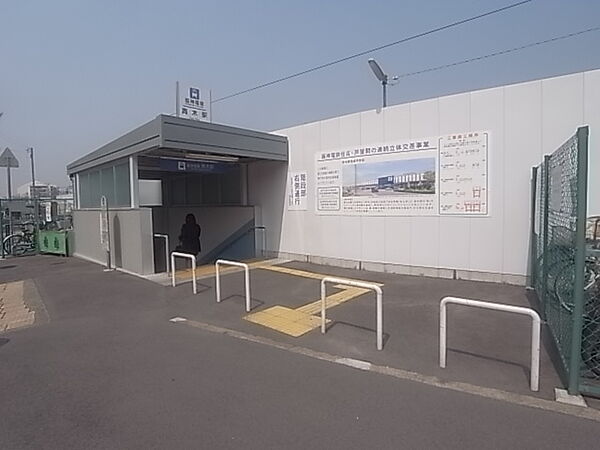 画像20:阪神本線青木駅（467m）