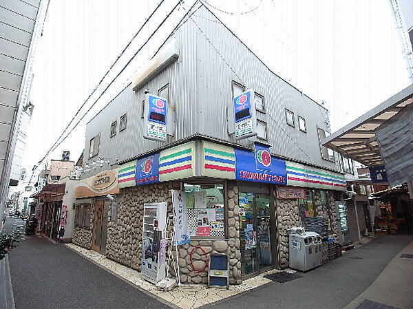 コミュニティ・ストア垂水塩屋駅前店（377m）
