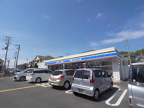 画像19:ローソン 神戸長畑町店（684m）