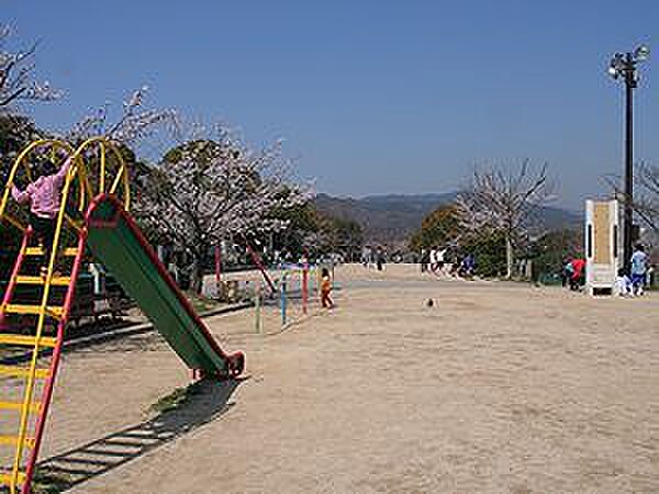 画像22:会下山公園（710m）