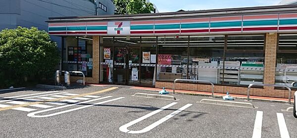 画像10:セブンイレブン 尼崎水堂町2丁目店（2194m）